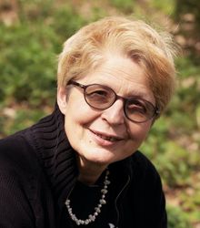 Dr. Ursula Baatz
